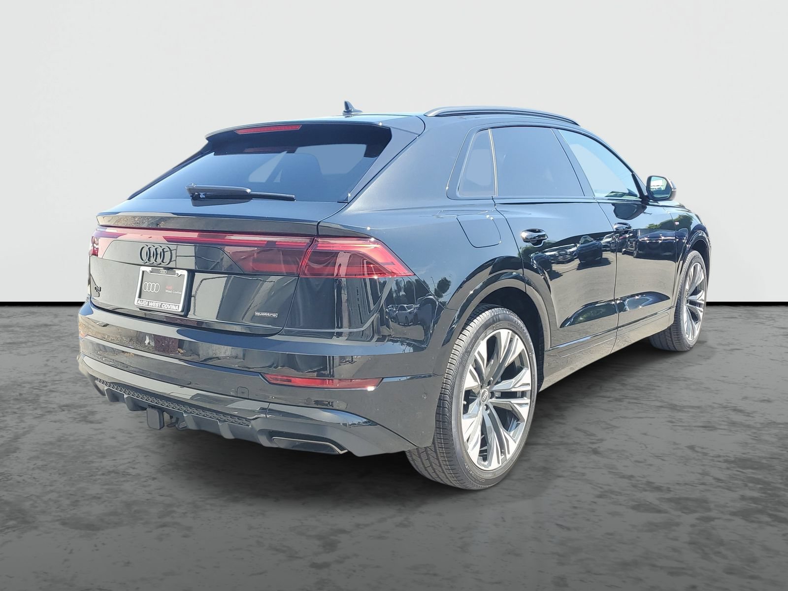 New 2026 Audi Q8 Premium Plus AWD/4WD image 4