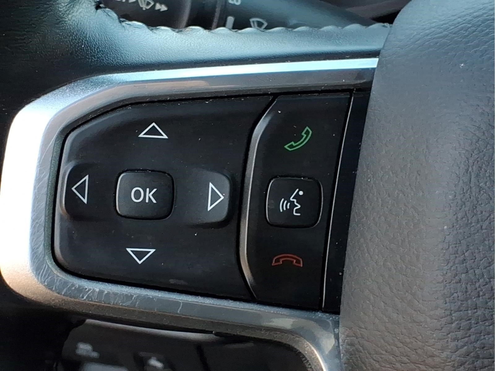 Used 2020 RAM 1500 Laramie AWD/4WD image 20