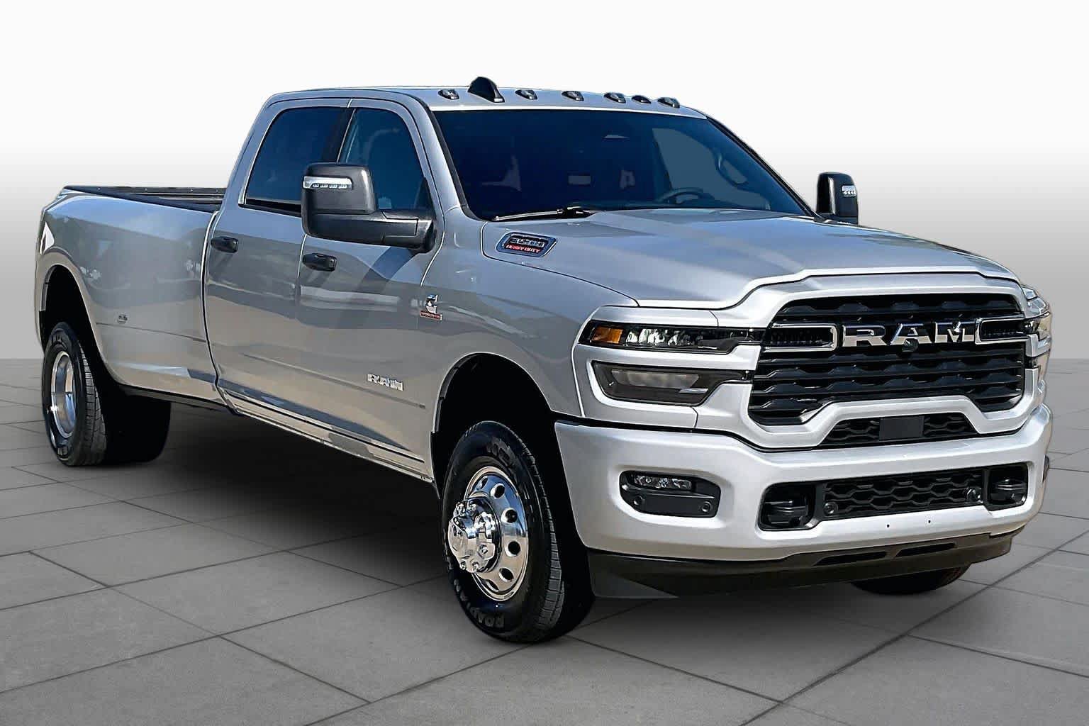 New 2027 RAM 3500 Big Horn AWD/4WD image 2