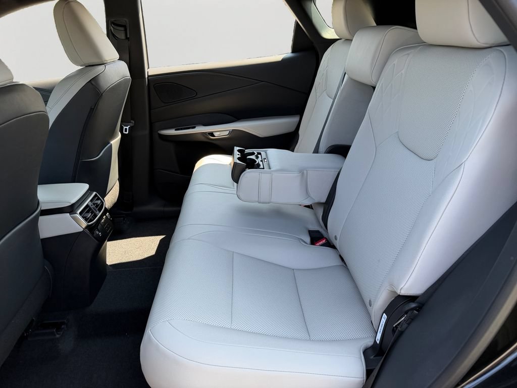 New 2026 Lexus RX 350 Premium w/ Accessory Package (Z1) AWD/4WD image 8