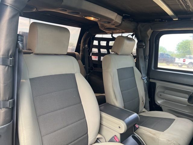 Used 2009 Jeep Wrangler X image 17
