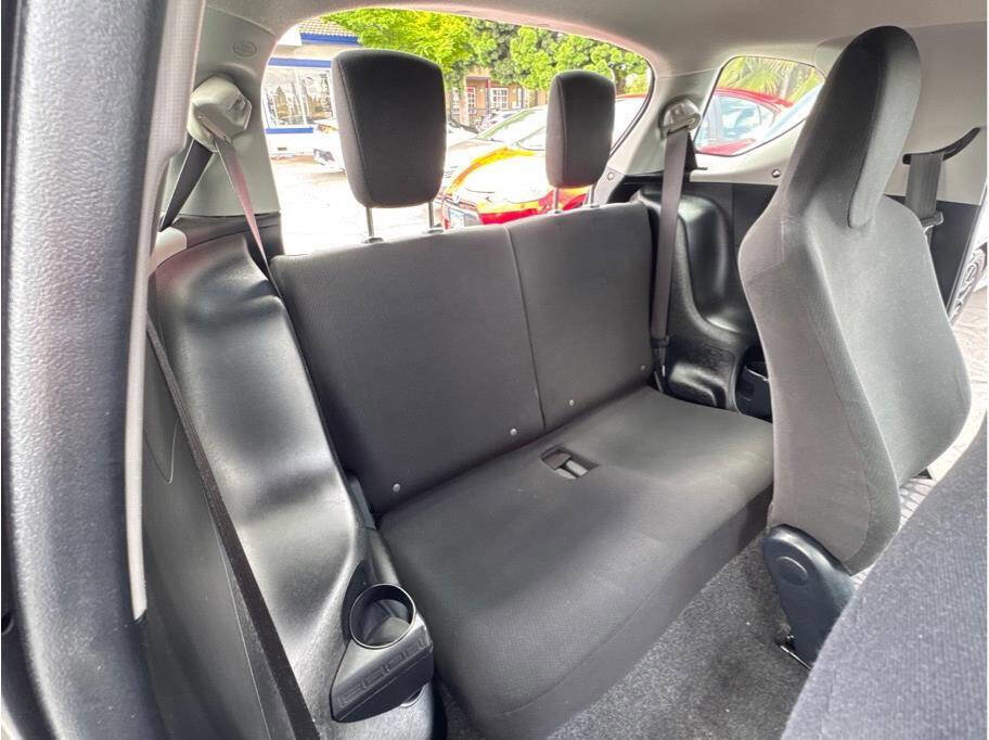 Used 2013 Scion iQ image 23