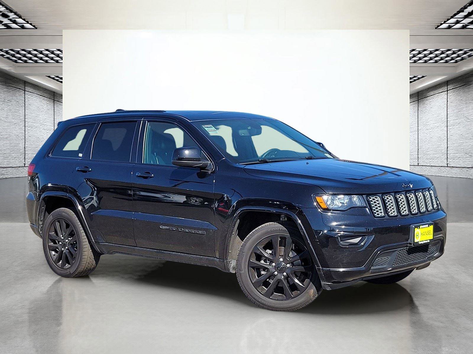 Used 2019 Jeep Grand Cherokee Altitude image 2