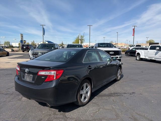 Used 2014 Toyota Camry SE FWD image 8