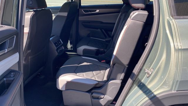 New 2026 Volkswagen Atlas Peak Edition image 21