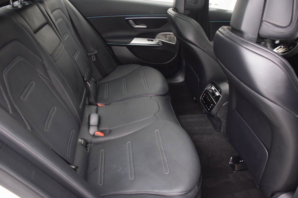 Used 2025 Mercedes-Benz E 53 AMG e 4MATIC Sedan image 18