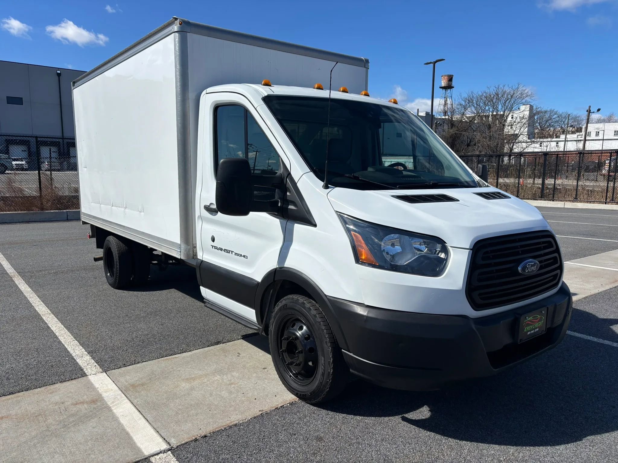 Used 2019 Ford Transit 350 350 HD Cab & Chassis 2D image 11