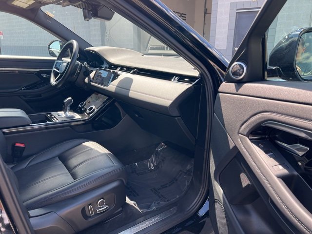 Used 2022 Land Rover Range Rover Evoque R-Dynamic SE image 48