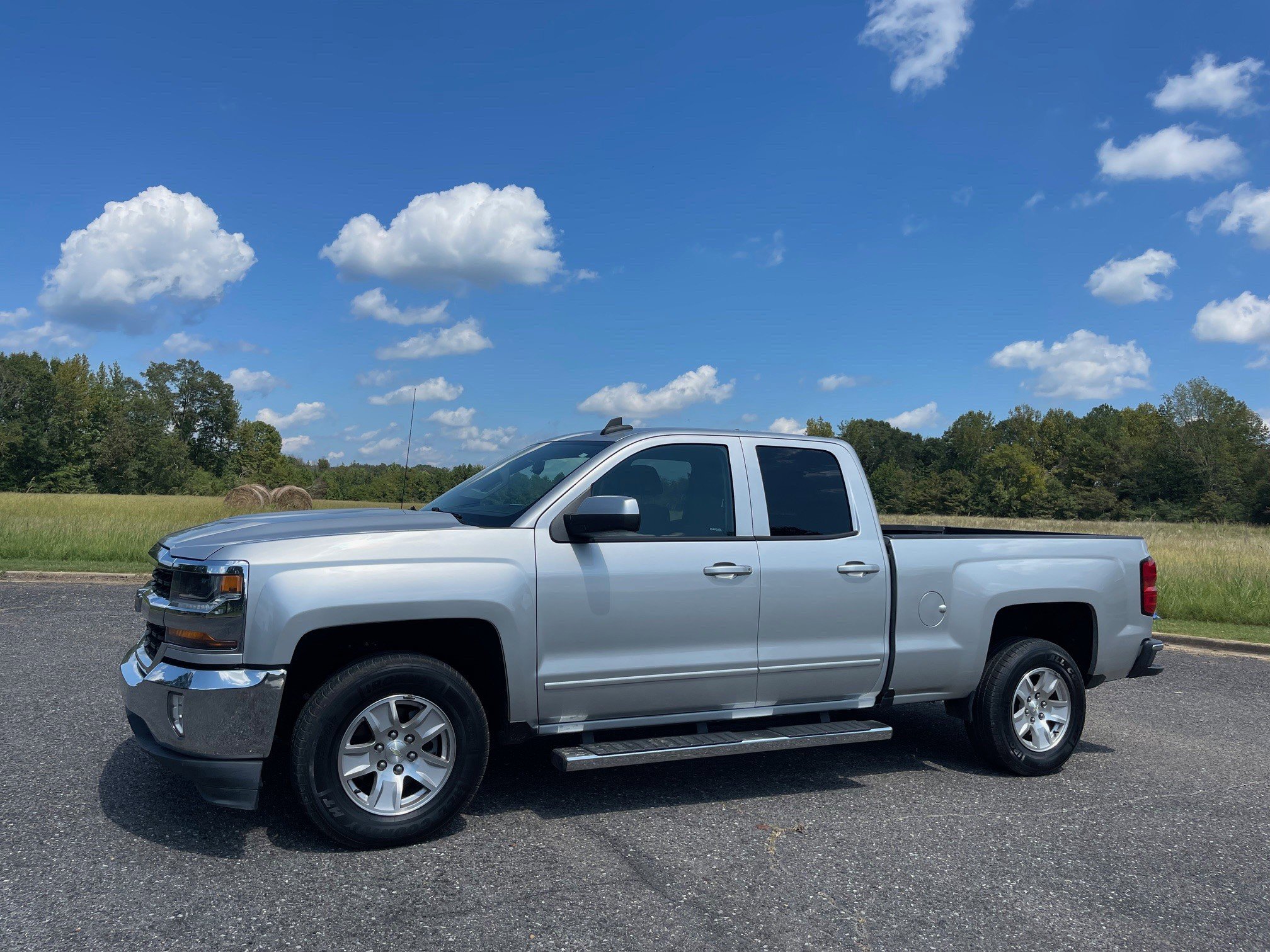 Used 2018 Chevrolet Silverado 1500 LT w/ All Star Edition image 1