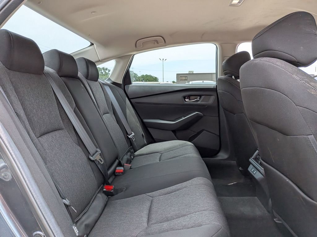 Used 2025 Honda Accord LX image 27
