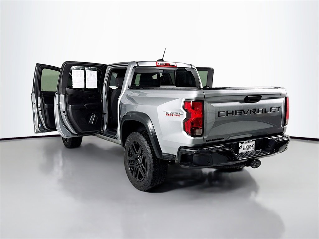 Used 2024 Chevrolet Colorado Trail Boss w/ Advanced Trailering Package image 26