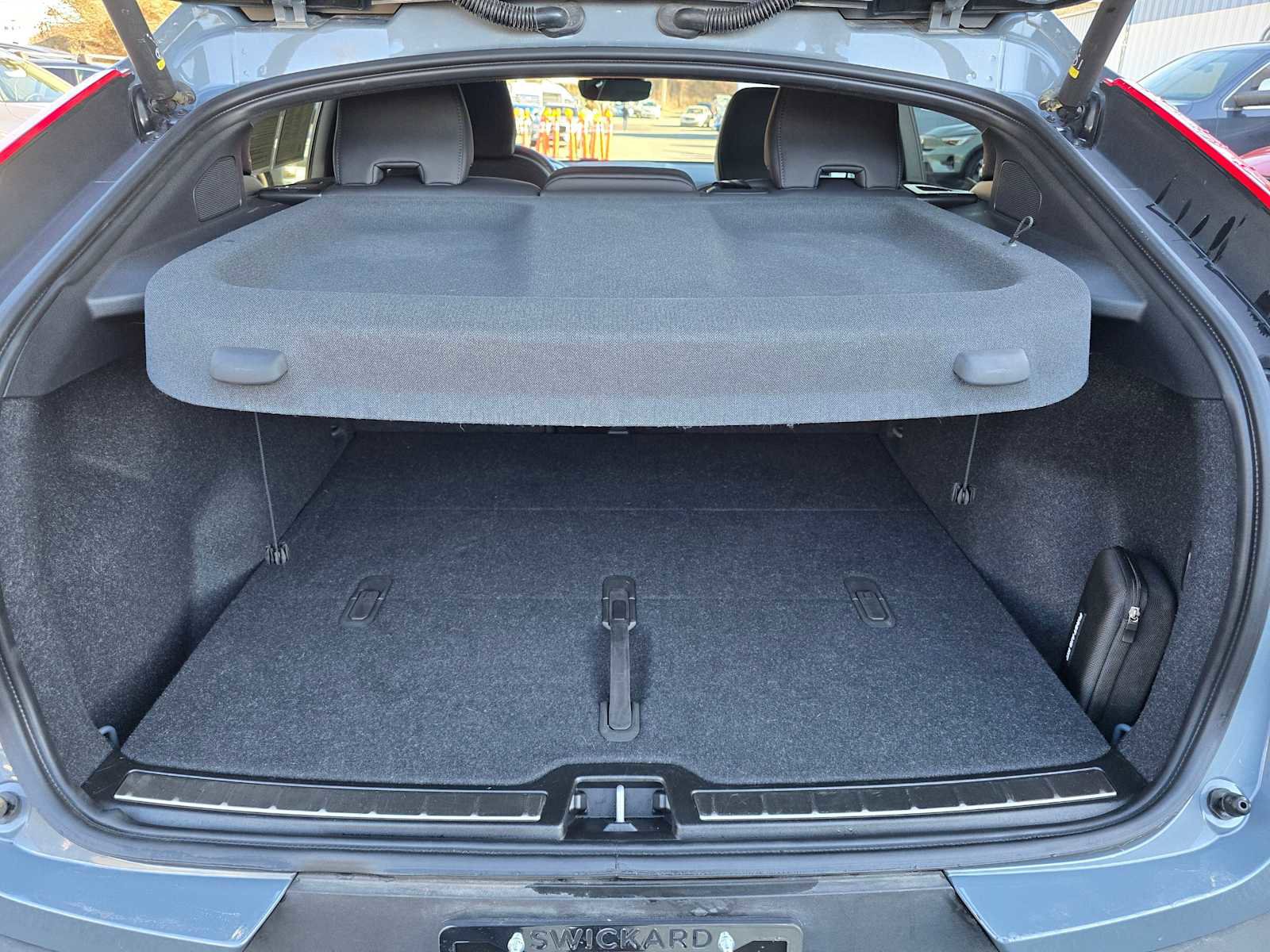 Certified 2023 Volvo C40 P8 Recharge Ultimate image 14