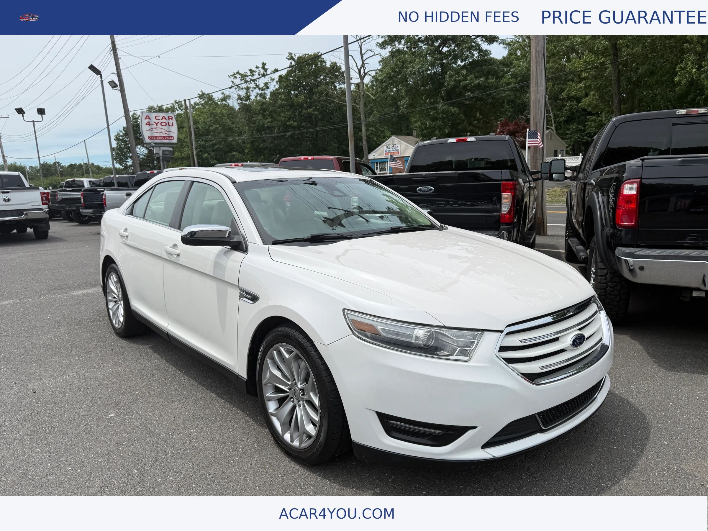 Used 2019 Ford Taurus Limited FWD image 4