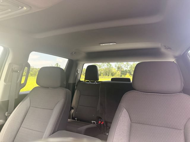 Used 2025 Chevrolet Silverado 1500 LT AWD/4WD image 14