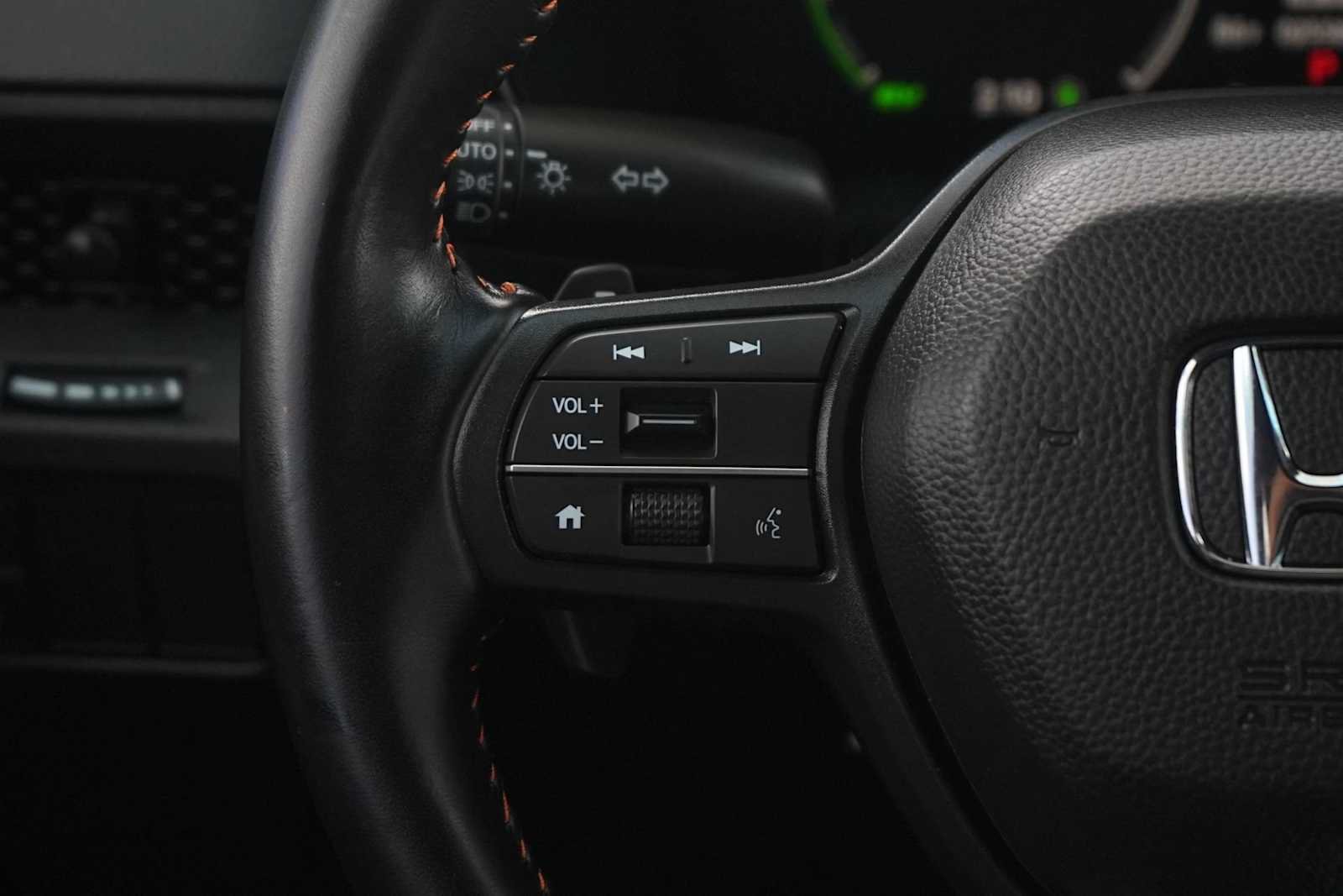 Certified 2025 Honda CR-V Sport-L image 17