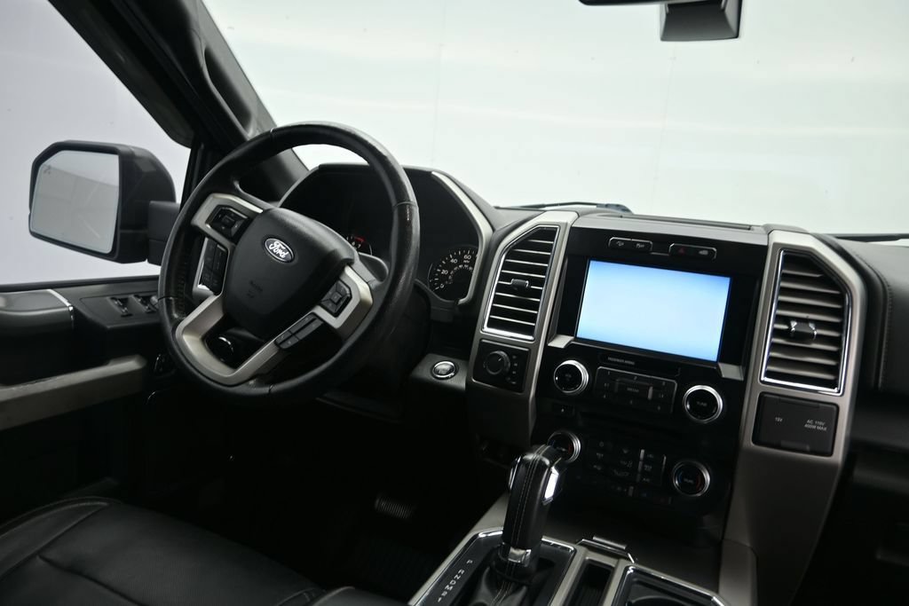 Used 2015 Ford F150 Lariat w/ Equipment Group 502A Luxury AWD/4WD image 17