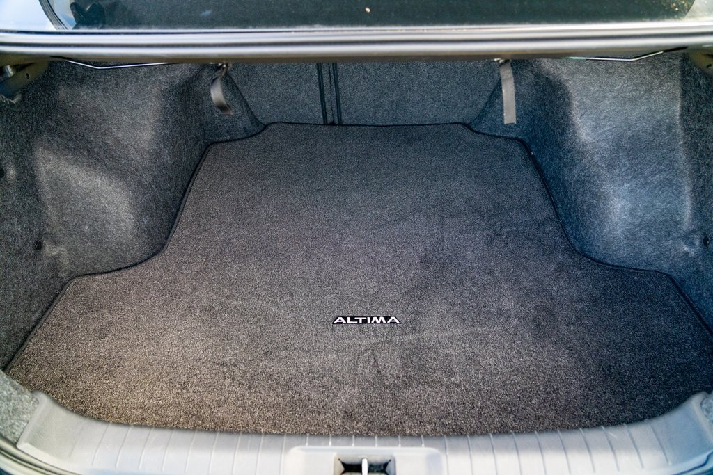 Used 2015 Nissan Altima 2.5 SV image 21