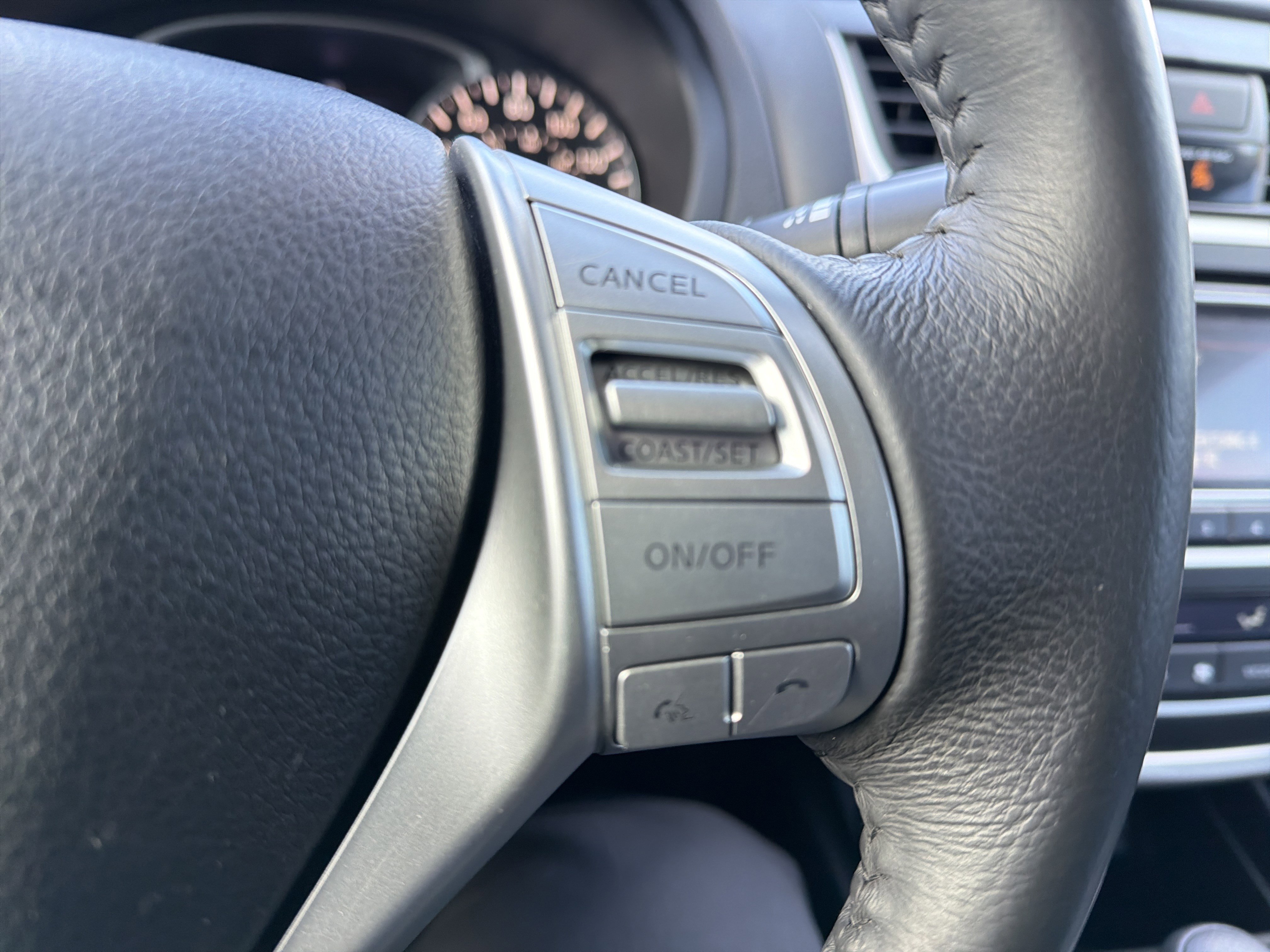 Used 2017 Nissan Altima 2.5 SV image 14