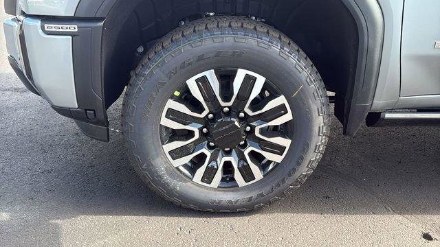 New 2026 GMC Sierra 2500 Denali Ultimate image 9