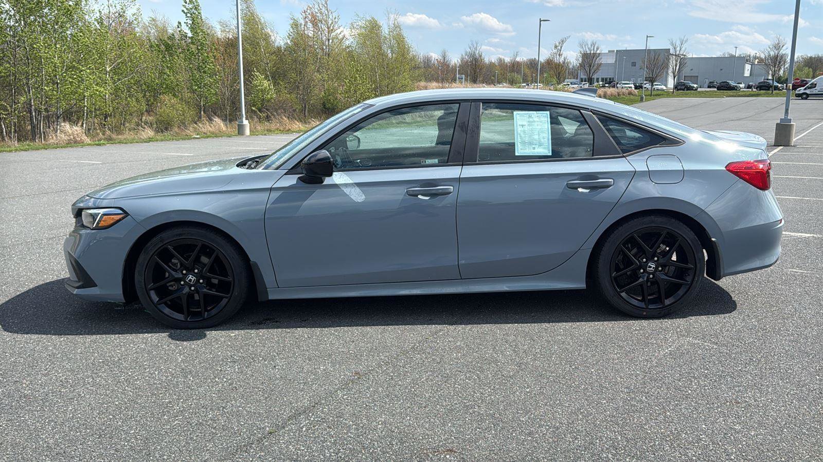 Used 2023 Honda Civic Sport image 11