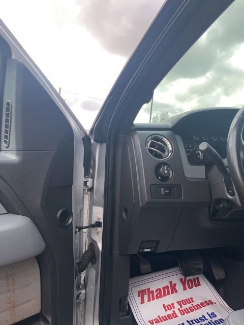 Used 2012 Ford F150 XLT w/ XLT Chrome Pkg image 19