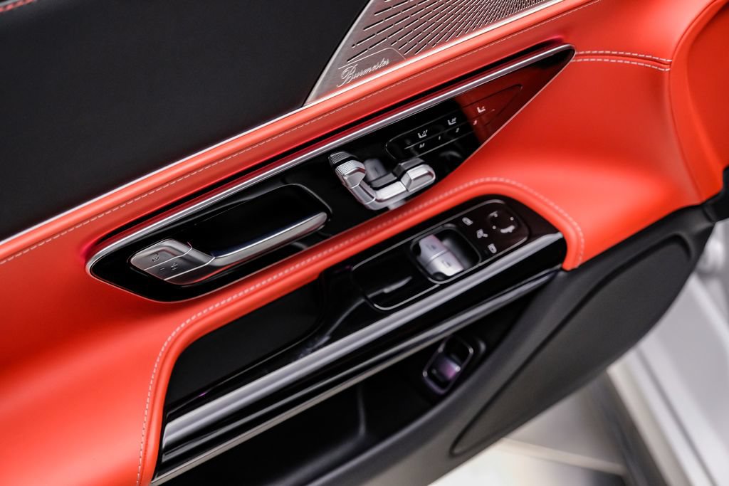 Used 2025 Mercedes-Benz AMG GT 63 image 35