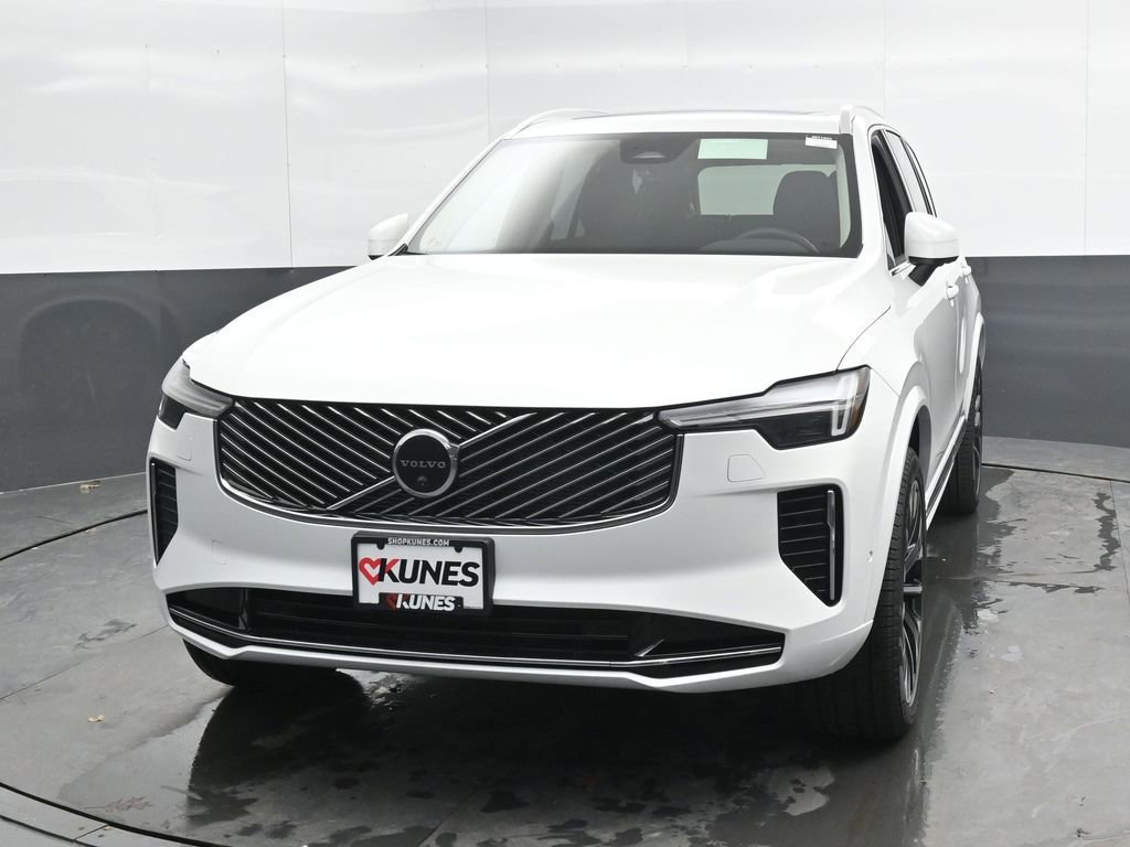 New 2026 Volvo XC90 B6 Plus w/ Protection Package image 5