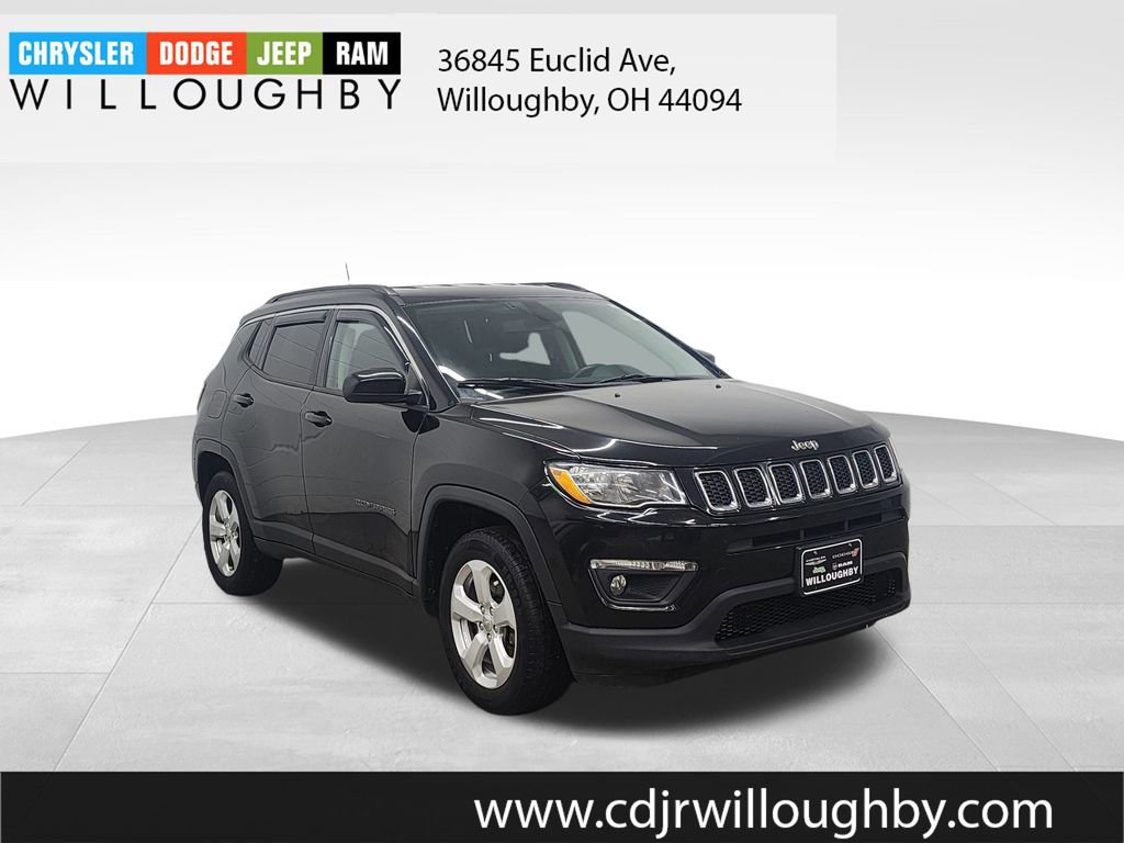 Used 2019 Jeep Compass Latitude image 3