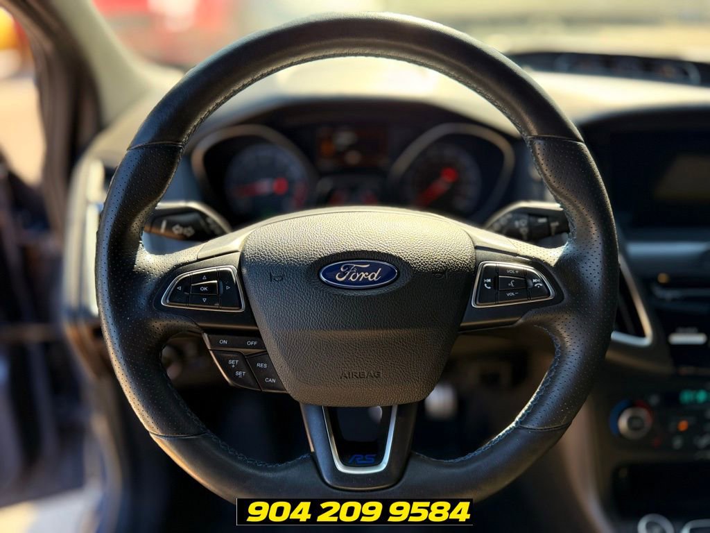 Used 2017 Ford Focus RS AWD/4WD image 23