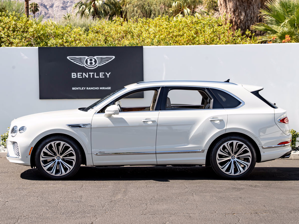 Certified 2024 Bentley Bentayga AWD/4WD image 5