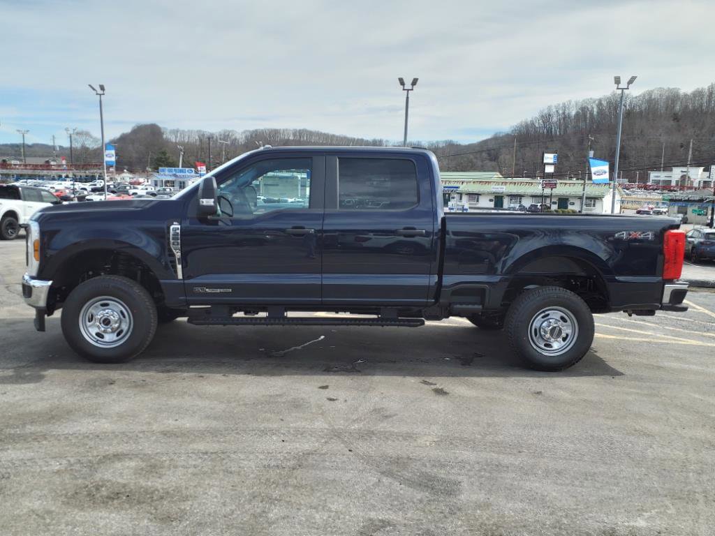 New 2025 Ford F250 XL image 2