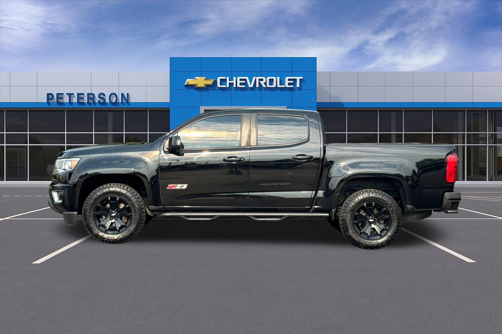 Certified 2019 Chevrolet Colorado Z71 w/ Z71 Midnight Edition AWD/4WD image 7