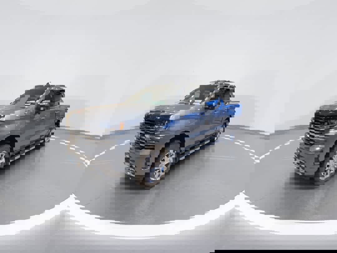 Used 2019 Chevrolet Silverado 1500 High Country image 4