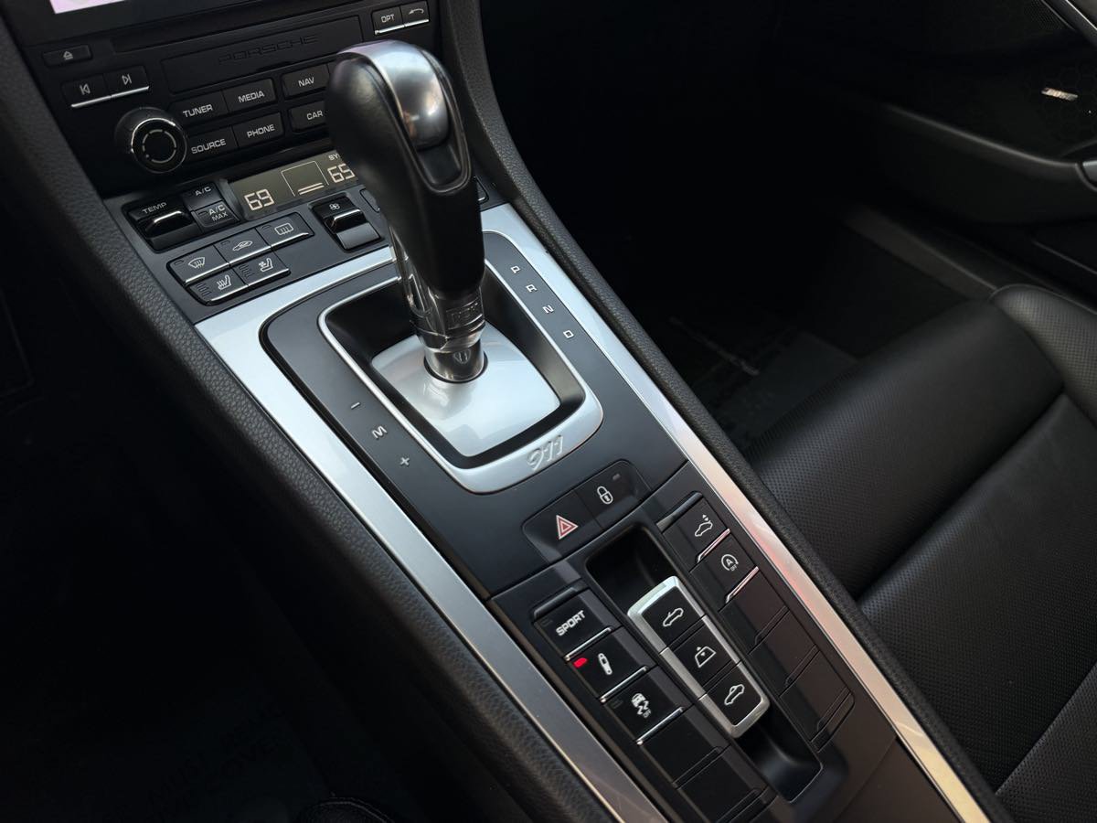 Used 2019 Porsche 911 Carrera RWD image 28