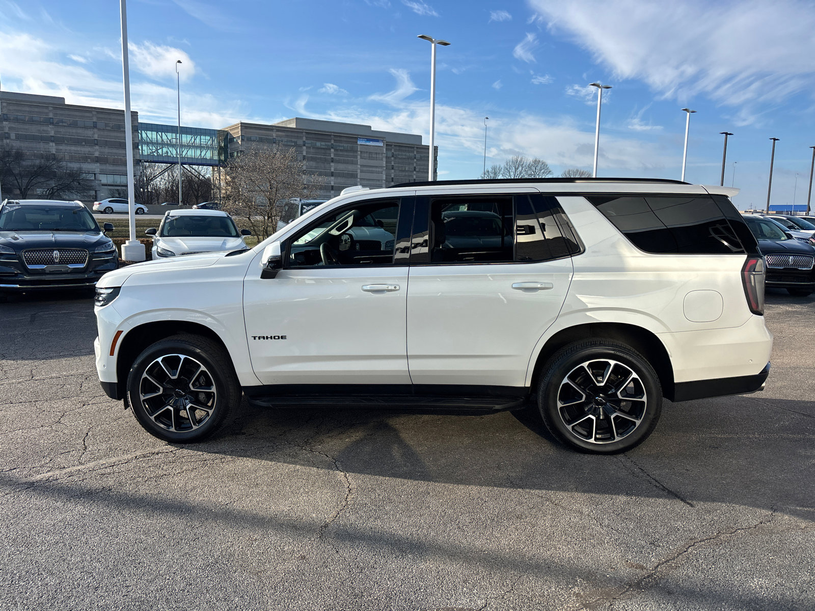 Used 2025 Chevrolet Tahoe RST w/ Comfort Package image 4