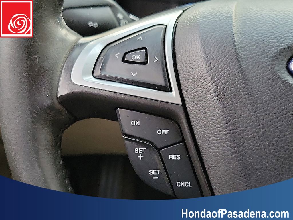 Used 2014 Ford Fusion Energi SE image 11