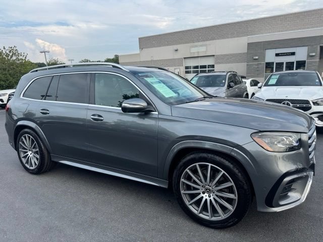 Used 2025 Mercedes-Benz GLS 450 4MATIC image 1
