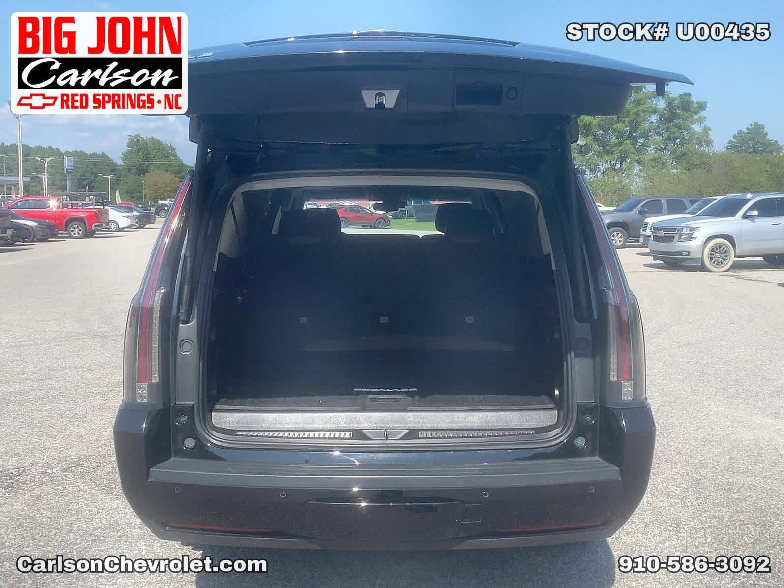Used 2019 Cadillac Escalade ESV Luxury AWD/4WD image 7