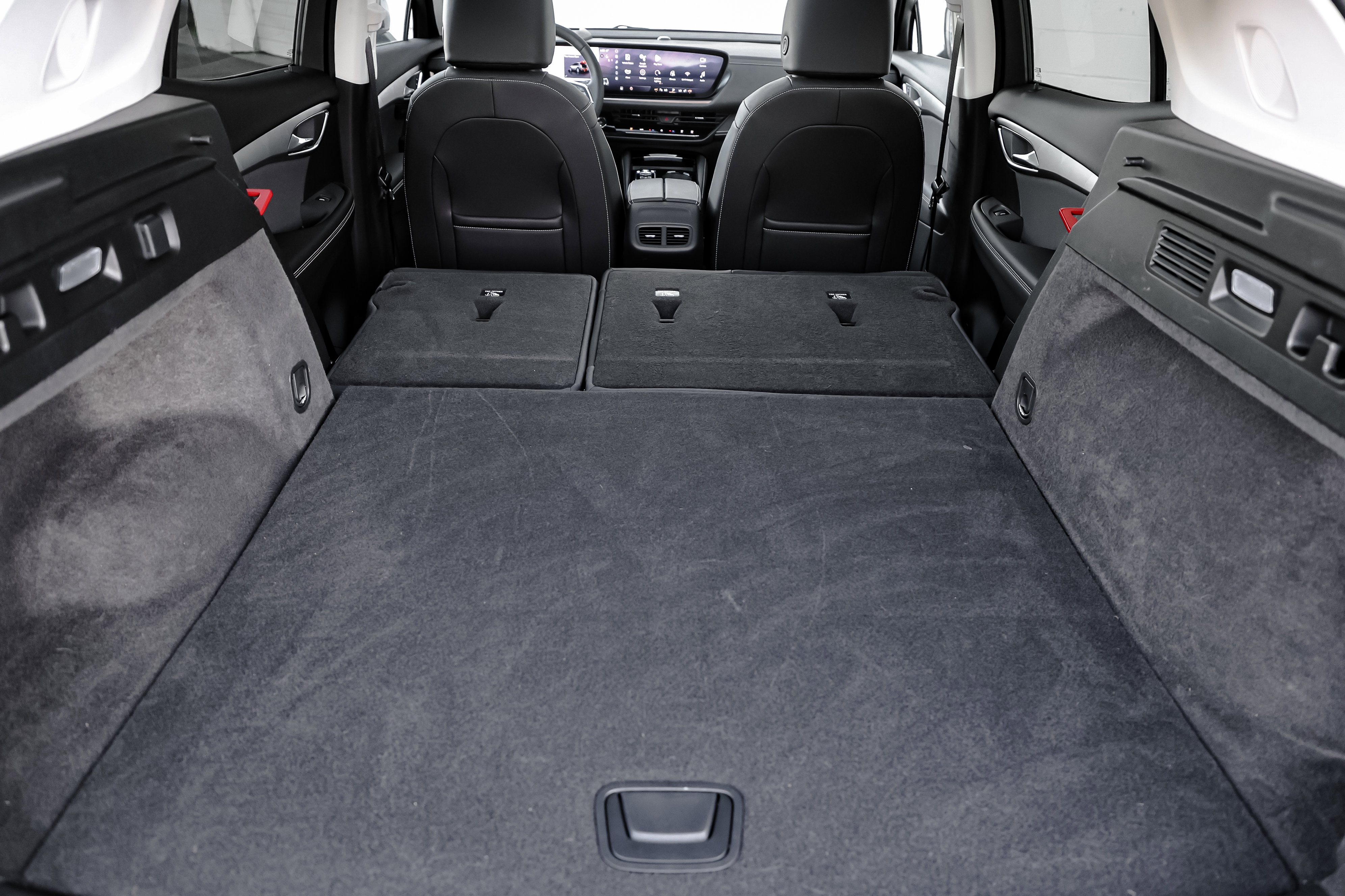 New 2025 Buick Envision Sport Touring image 18