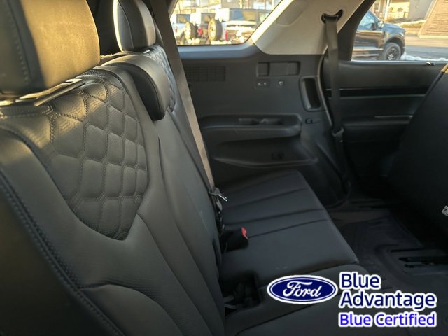 Used 2021 Hyundai Palisade Limited image 39