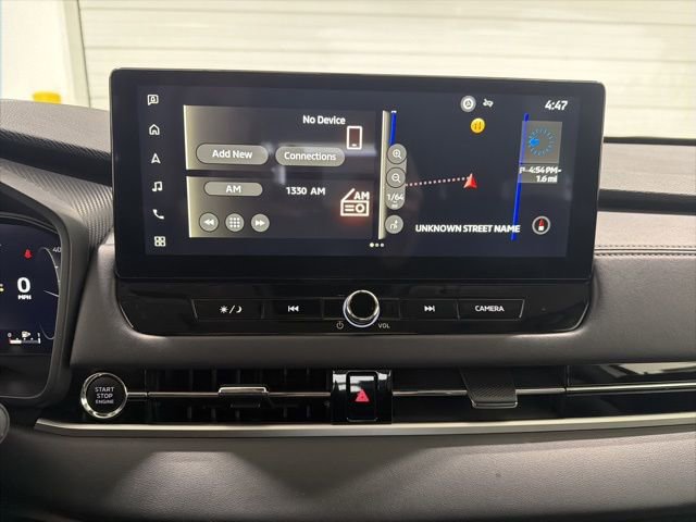 Used 2025 Mitsubishi Outlander SEL image 15