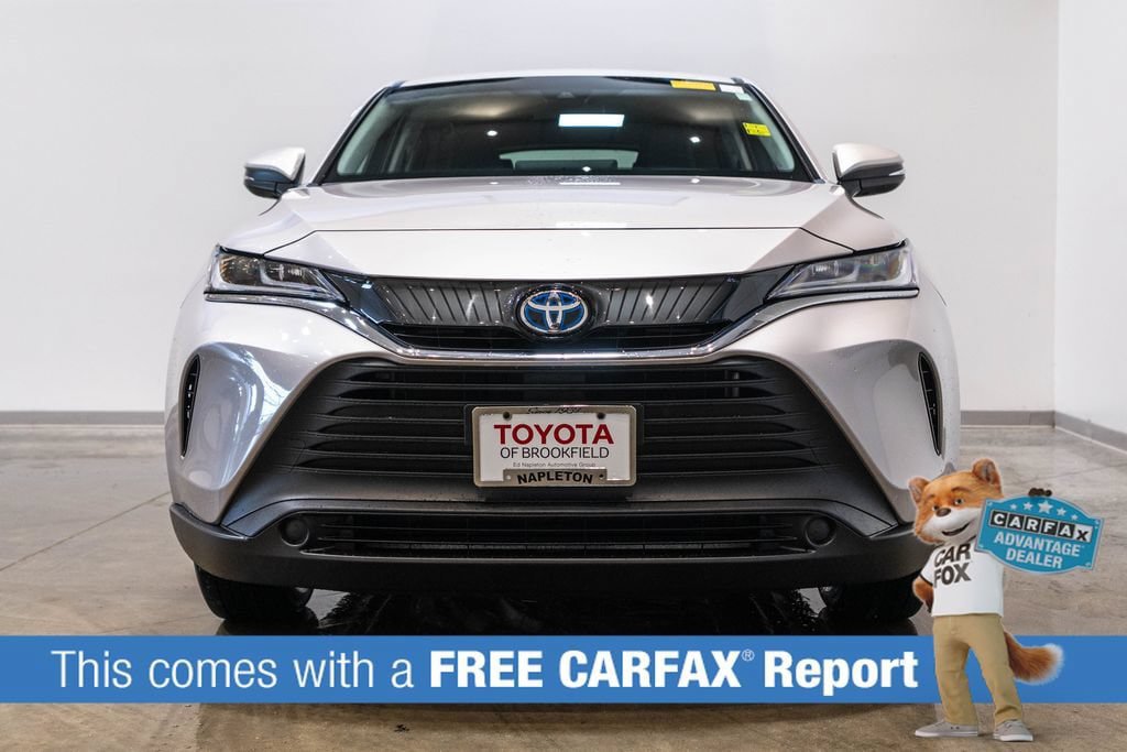 Certified 2024 Toyota Venza LE AWD/4WD image 2