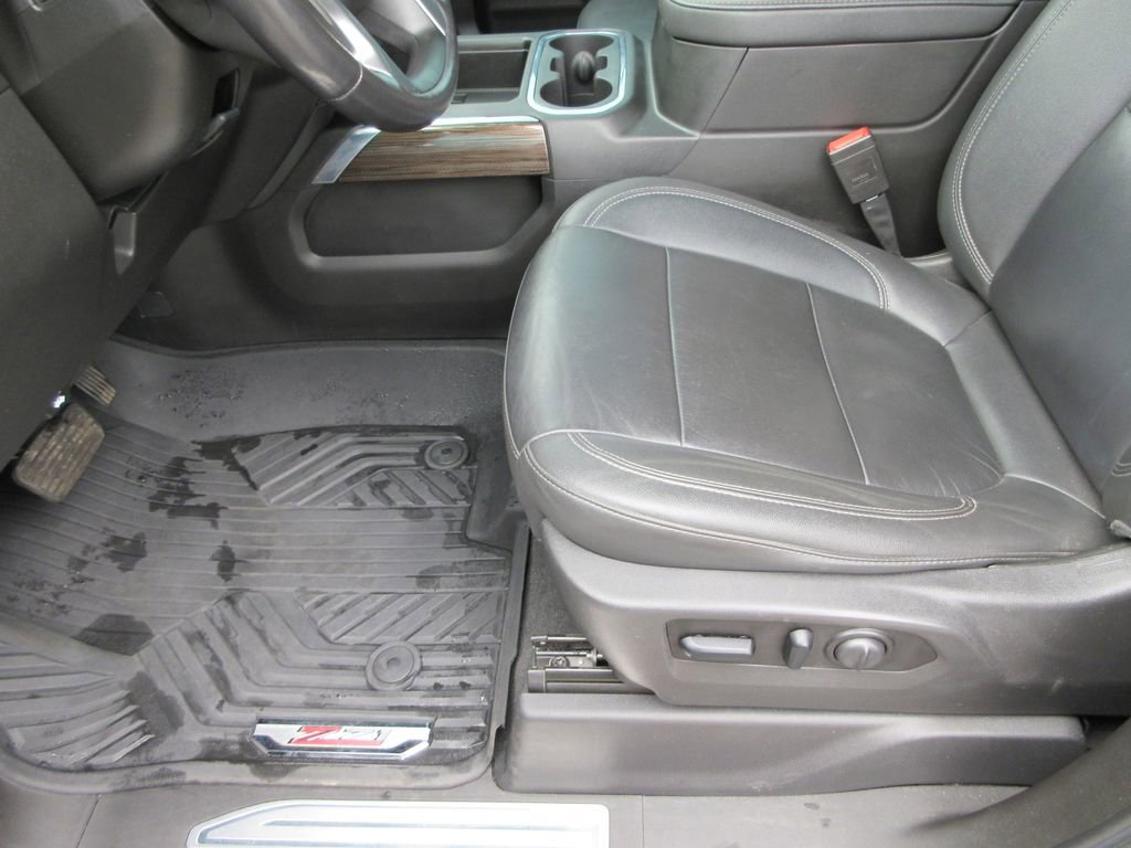 Certified 2021 Chevrolet Silverado 1500 RST image 22