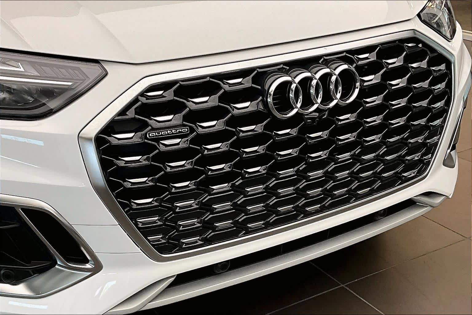 Certified 2023 Audi Q5 2.0T Premium Plus w/ Premium Plus Package AWD/4WD image 32