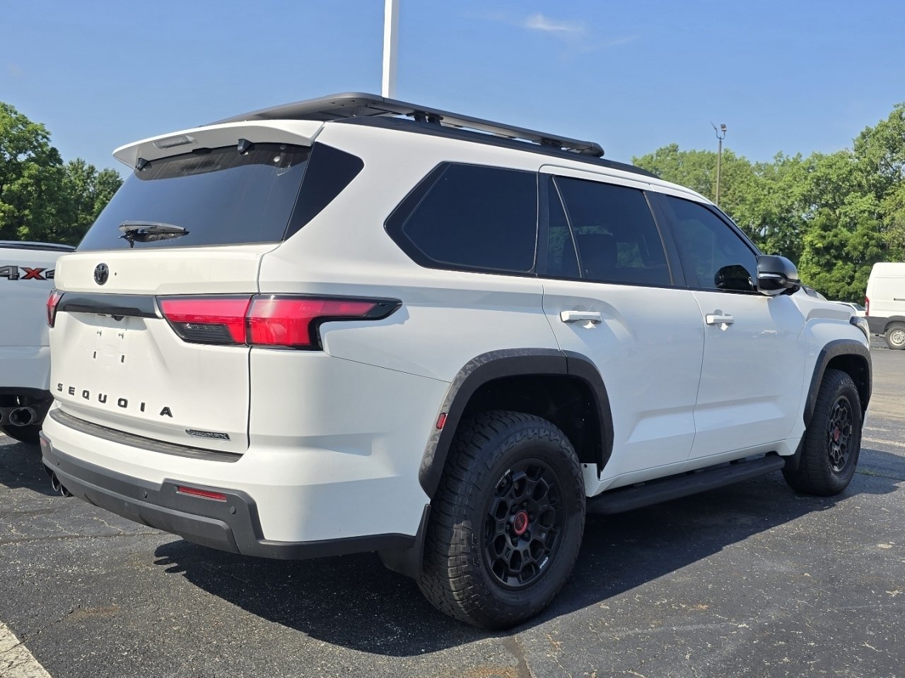 Used 2025 Toyota Sequoia TRD Pro AWD/4WD image 7