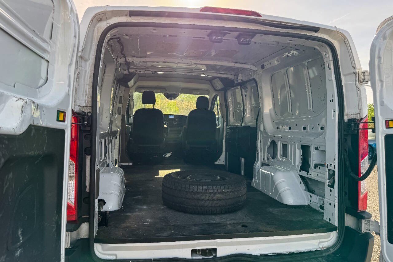Used 2021 Ford Transit 250 Low Roof RWD image 15