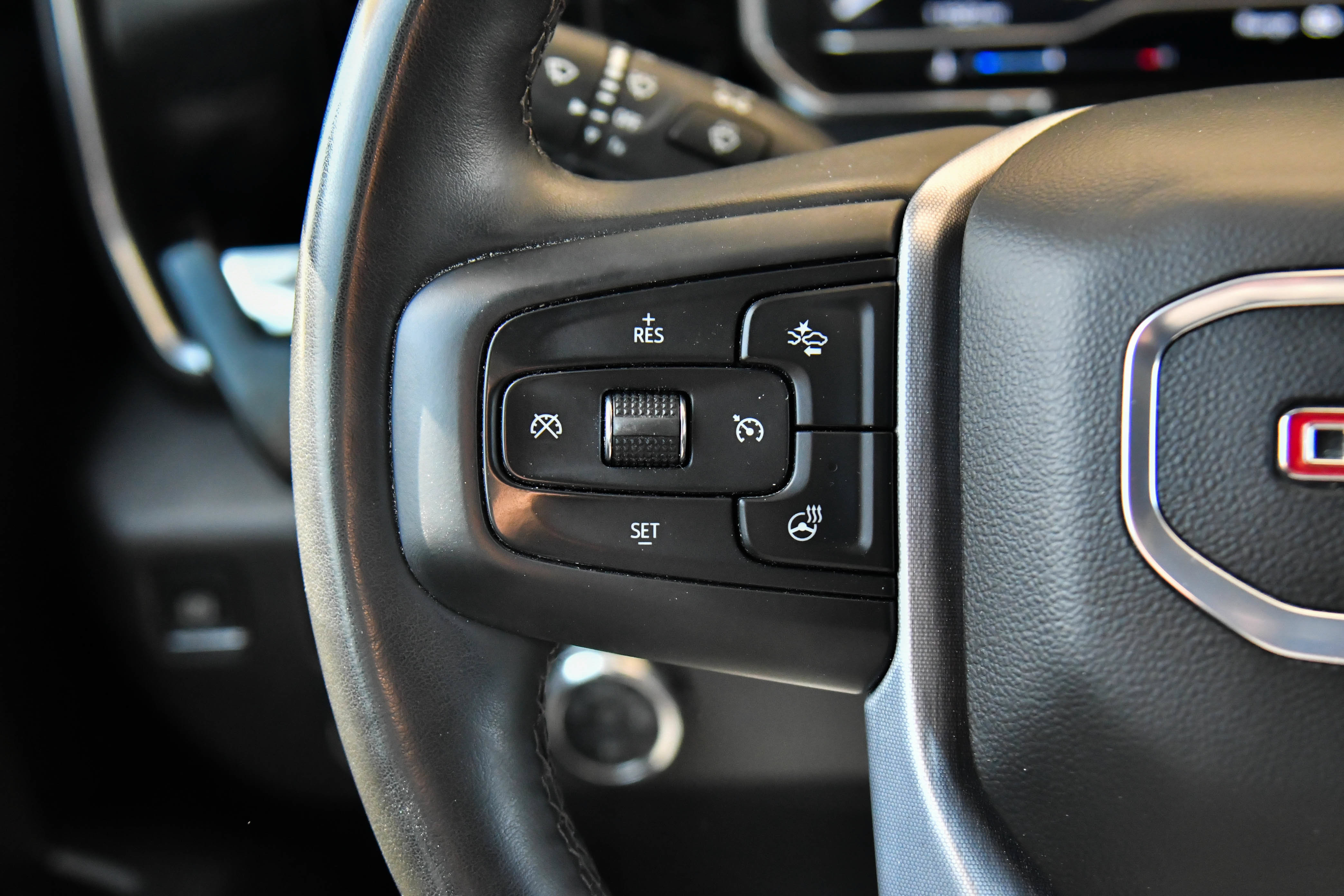 Used 2025 GMC Sierra 1500 Elevation AWD/4WD image 32
