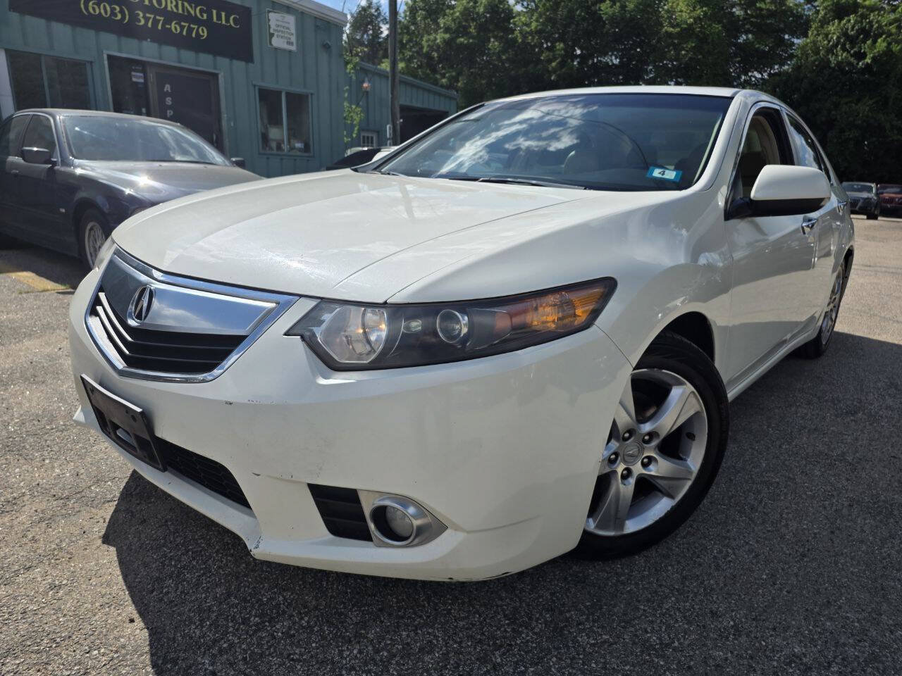 Used 2011 Acura TSX Sedan FWD image 3