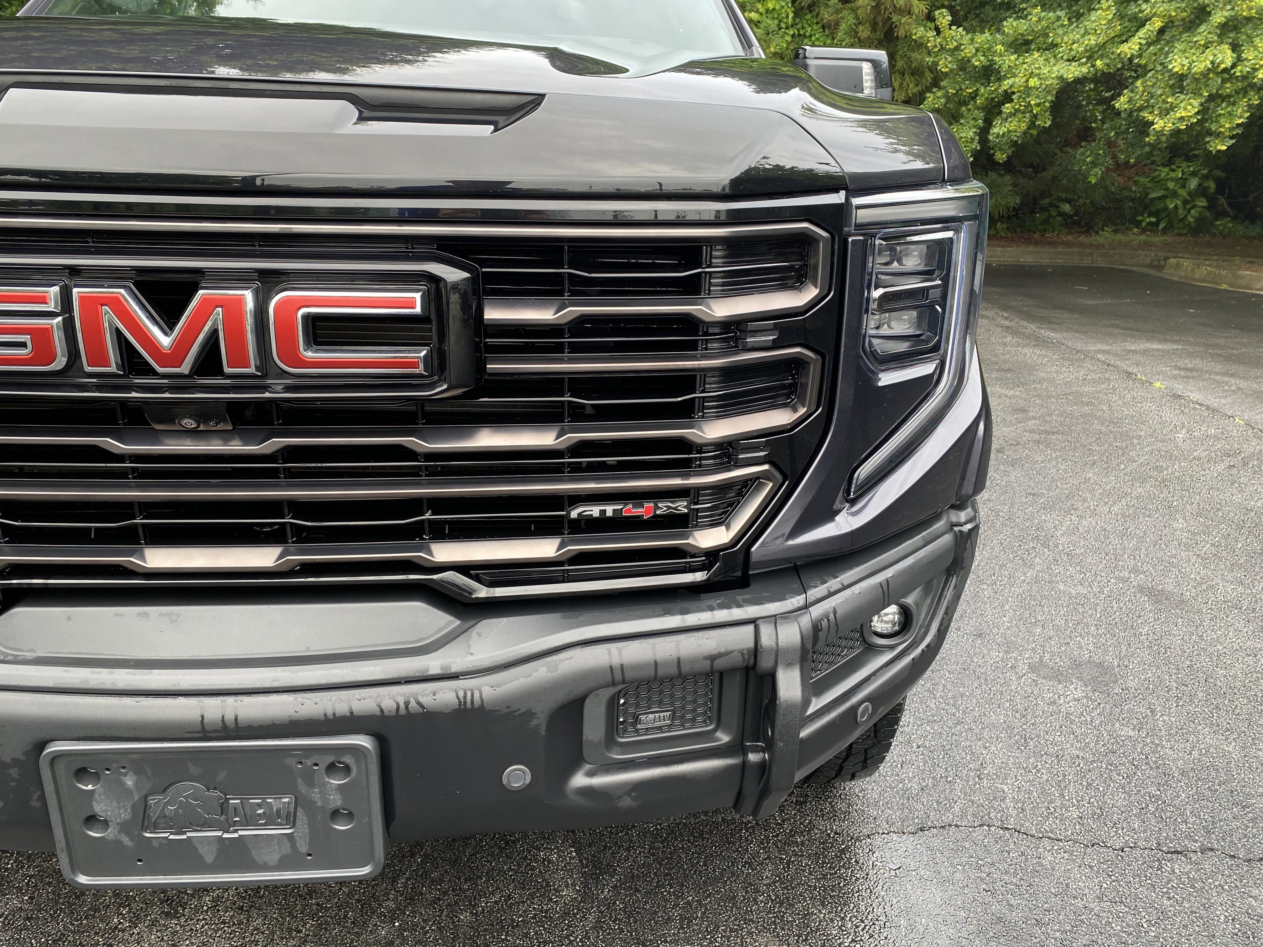Used 2023 GMC Sierra 1500 AT4X AWD/4WD image 15