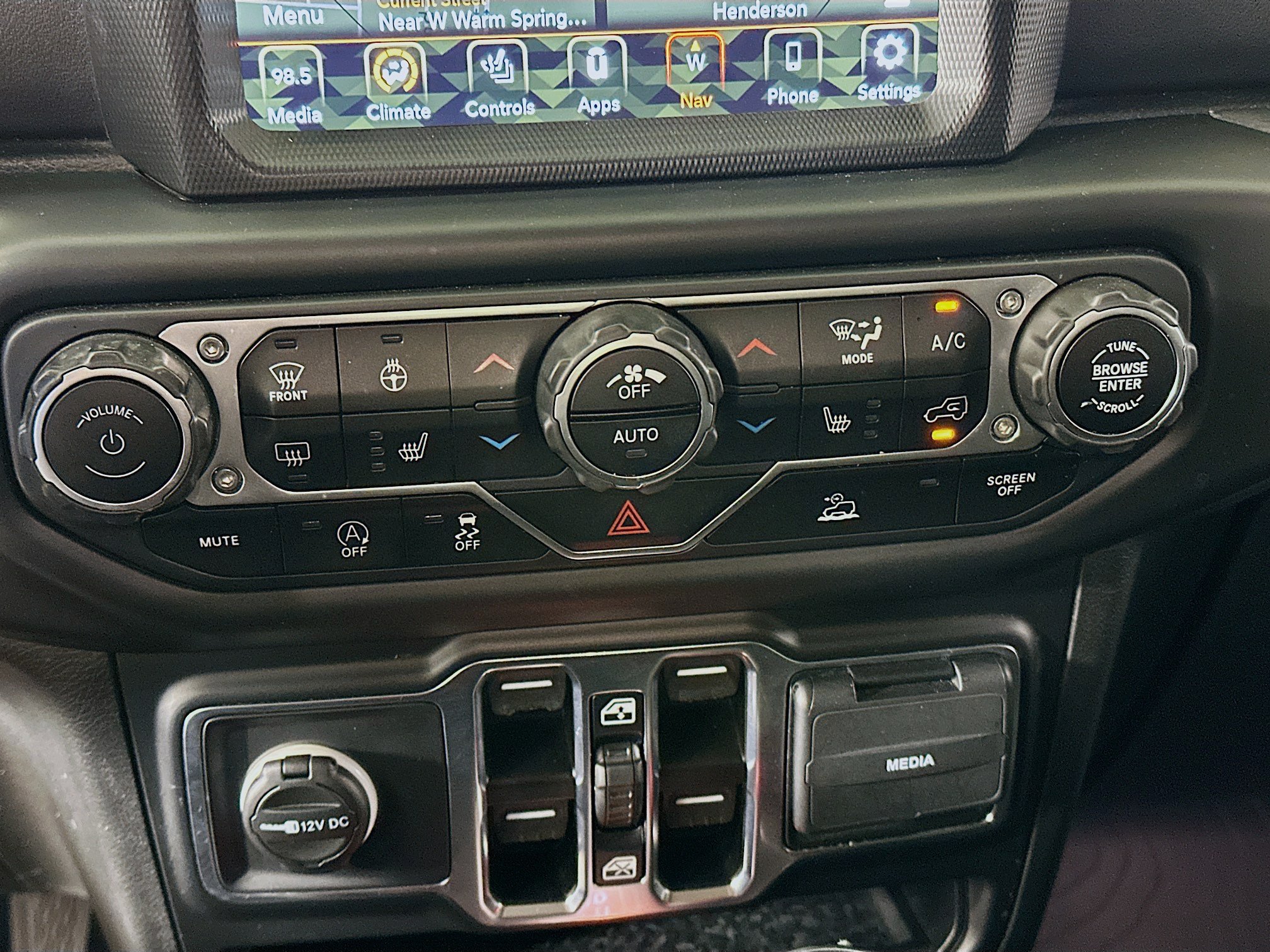 Used 2021 Jeep Gladiator Overland w/ Popular Equipment Package AWD/4WD image 23